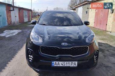 Позашляховик / Кросовер Kia Sportage 2016 в Прилуках