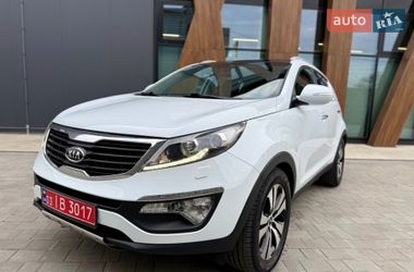 Позашляховик / Кросовер Kia Sportage 2012 в Луцьку