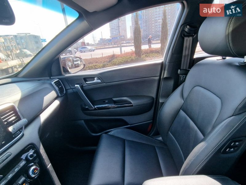 Внедорожник / Кроссовер Kia Sportage 2019 в Киеве