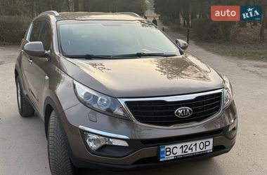 Внедорожник / Кроссовер Kia Sportage 2015 в Львове