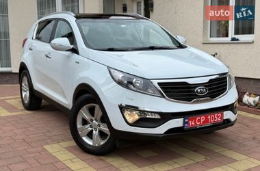 Внедорожник / Кроссовер Kia Sportage 2012 в Стрые