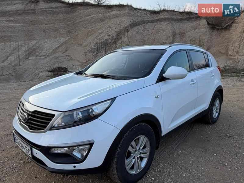 Внедорожник / Кроссовер Kia Sportage 2013 в Тернополе