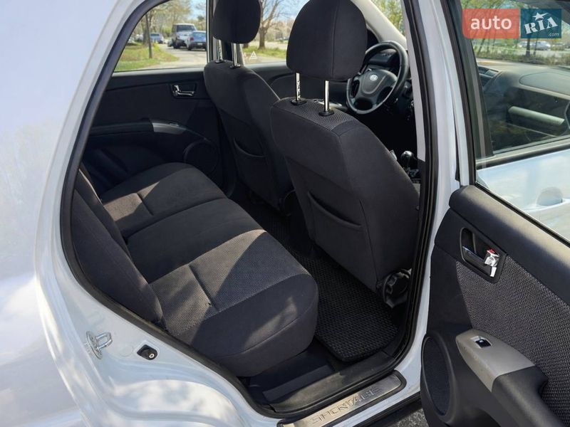 Внедорожник / Кроссовер Kia Sportage 2009 в Харькове