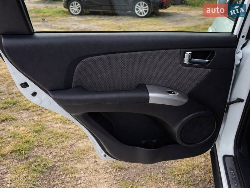 Внедорожник / Кроссовер Kia Sportage 2009 в Харькове