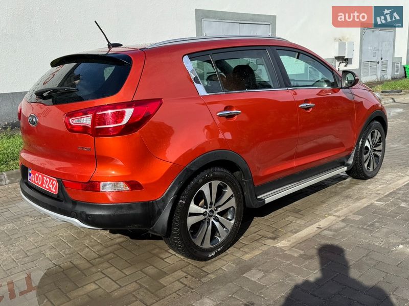 Внедорожник / Кроссовер Kia Sportage 2012 в Житомире