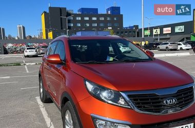 Внедорожник / Кроссовер Kia Sportage 2013 в Киеве