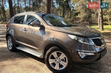 Внедорожник / Кроссовер Kia Sportage 2012 в Ахтырке