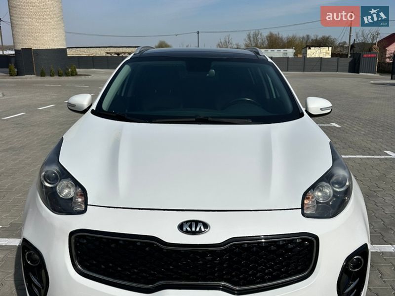 Внедорожник / Кроссовер Kia Sportage 2016 в Дубно