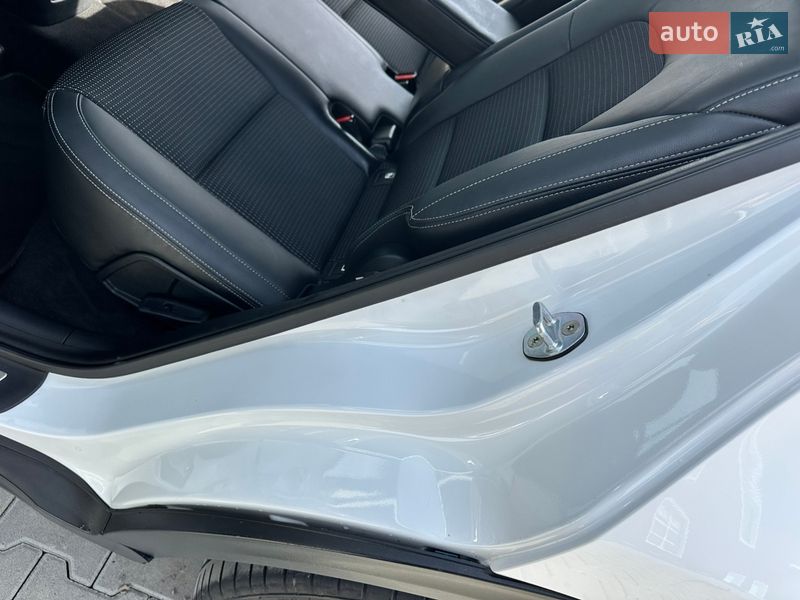 Внедорожник / Кроссовер Kia Sportage 2016 в Дубно