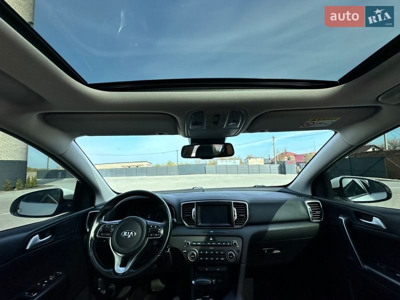 Внедорожник / Кроссовер Kia Sportage 2016 в Дубно