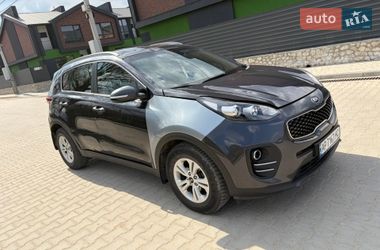 Внедорожник / Кроссовер Kia Sportage 2018 в Тернополе