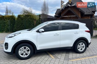 Позашляховик / Кросовер Kia Sportage 2016 в Стрию