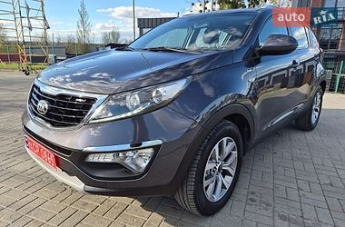 Внедорожник / Кроссовер Kia Sportage 2015 в Калуше