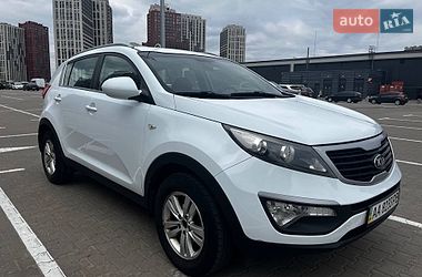 Позашляховик / Кросовер Kia Sportage 2012 в Києві