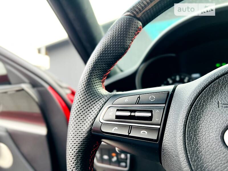 Лифтбек Kia Stinger 2018 в Мукачево