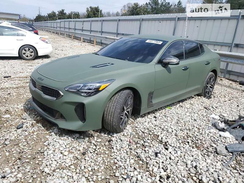 Лифтбек Kia Stinger 2023 в 