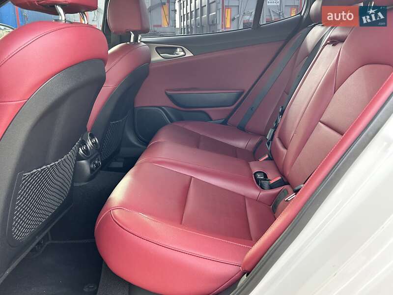 Фастбэк Kia Stinger 2018 в Одессе фото 24 Фастбэк Kia Stinger 2018 в Одессе