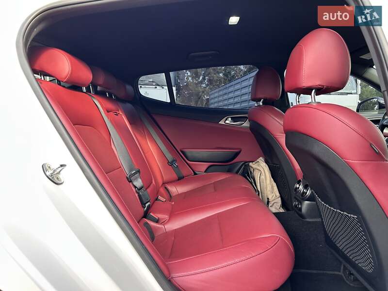 Фастбэк Kia Stinger 2018 в Одессе фото 25 Фастбэк Kia Stinger 2018 в Одессе