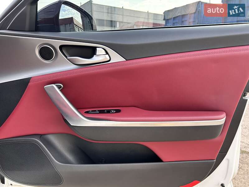 Фастбэк Kia Stinger 2018 в Одессе фото 30 Фастбэк Kia Stinger 2018 в Одессе