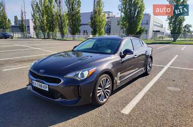 Фастбек Kia Stinger 2018 в Києві