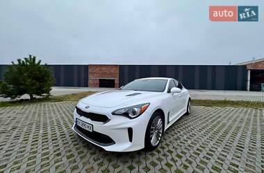 Фастбэк Kia Stinger 2018 в Хмельницком