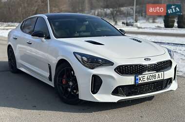 Фастбек Kia Stinger 2018 в Дніпрі