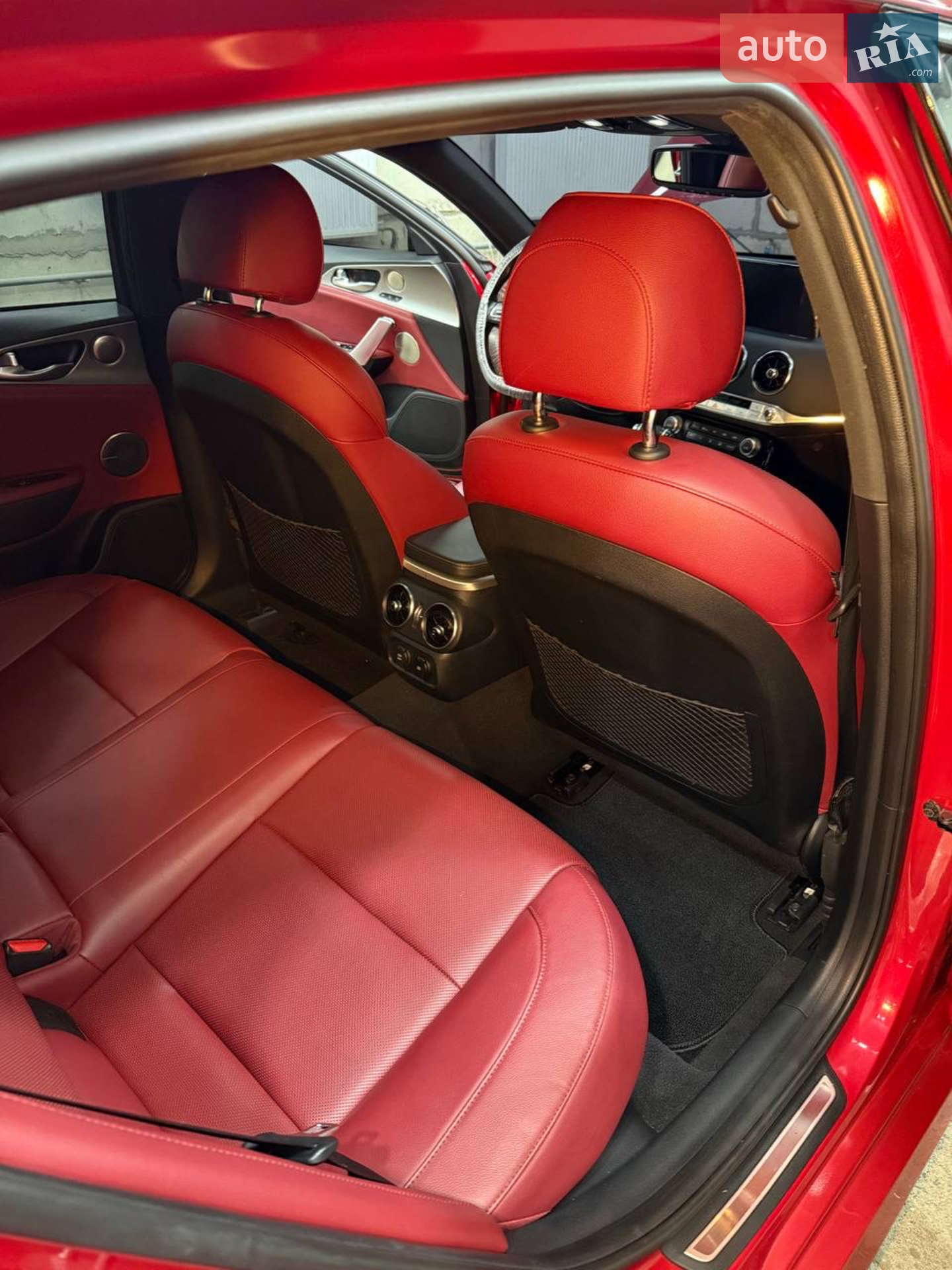 2018 Kia Stinger - мініатюра 6