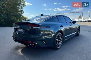 Лифтбек Kia Stinger 2021 в 