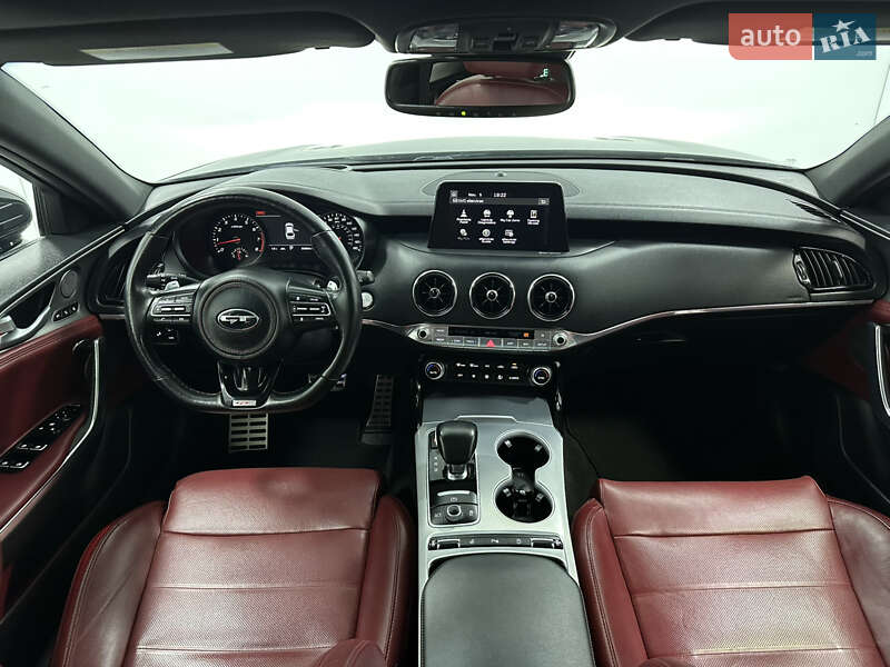 Фастбэк Kia Stinger 2018 в Одессе