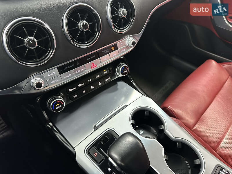 Фастбэк Kia Stinger 2018 в Одессе