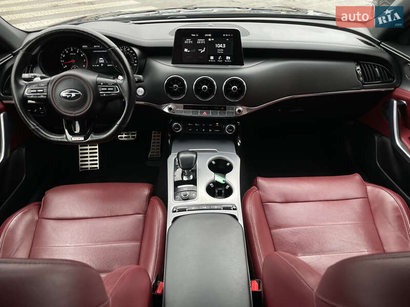 Фастбэк Kia Stinger 2018 в Одессе