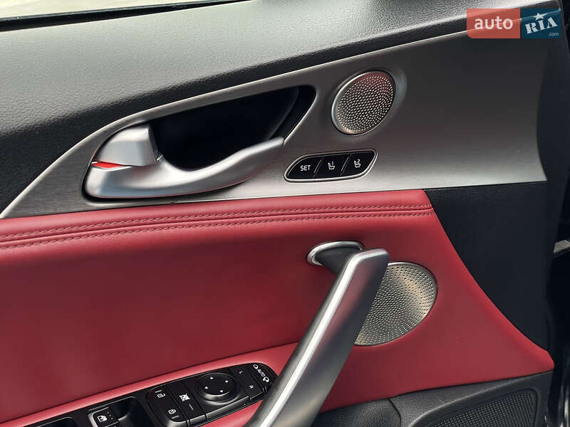 Фастбэк Kia Stinger 2018 в Одессе