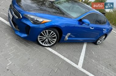 Фастбэк Kia Stinger 2019 в Киеве