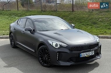 Фастбэк Kia Stinger 2018 в Киеве