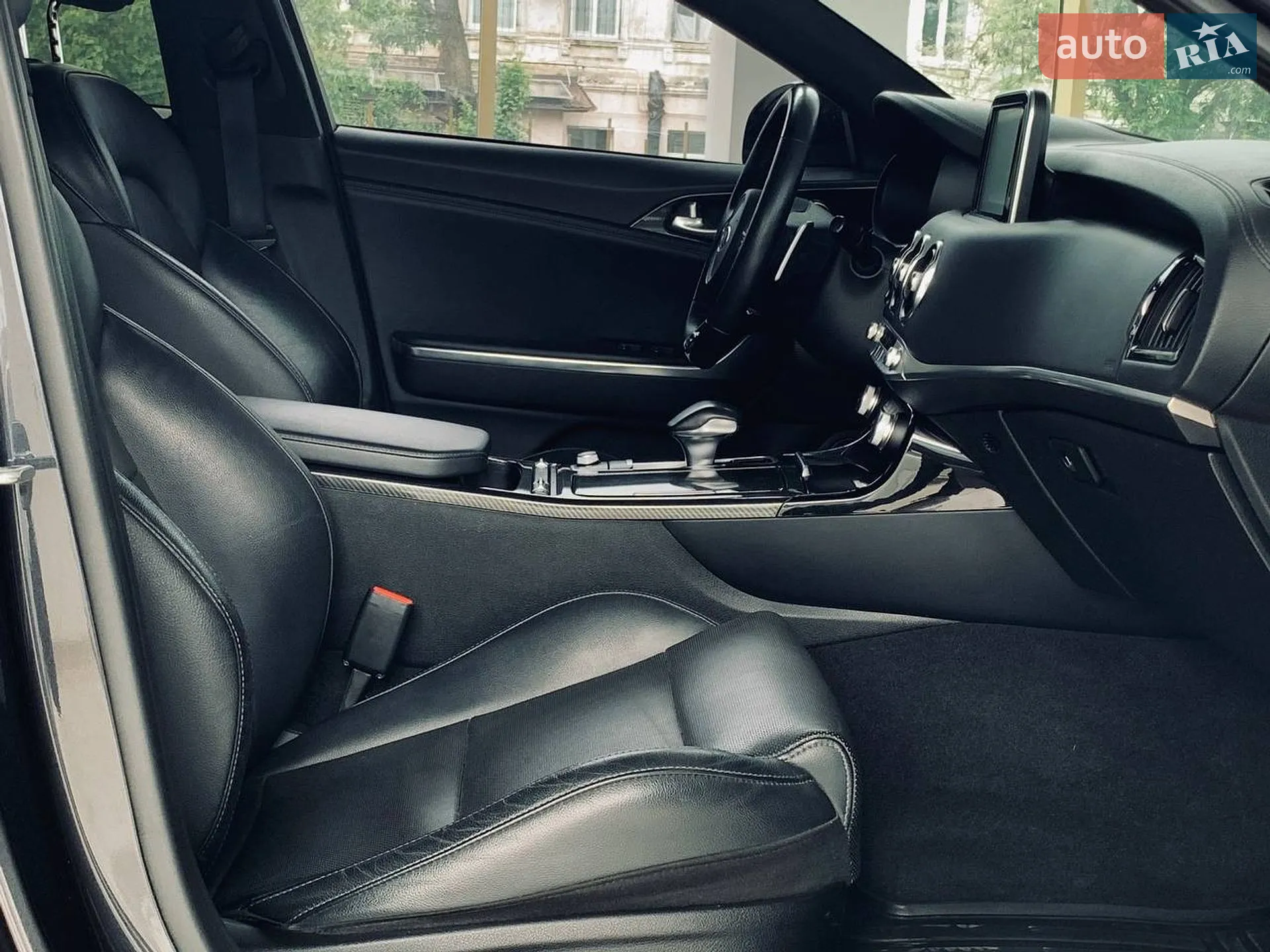 2018 Kia Stinger - мініатюра 34