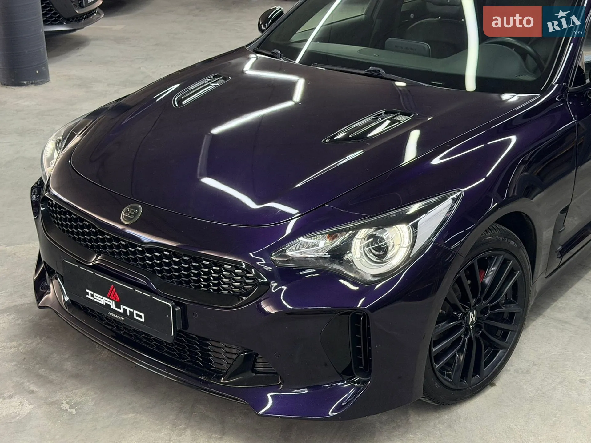 2017 Kia Stinger - мініатюра 8