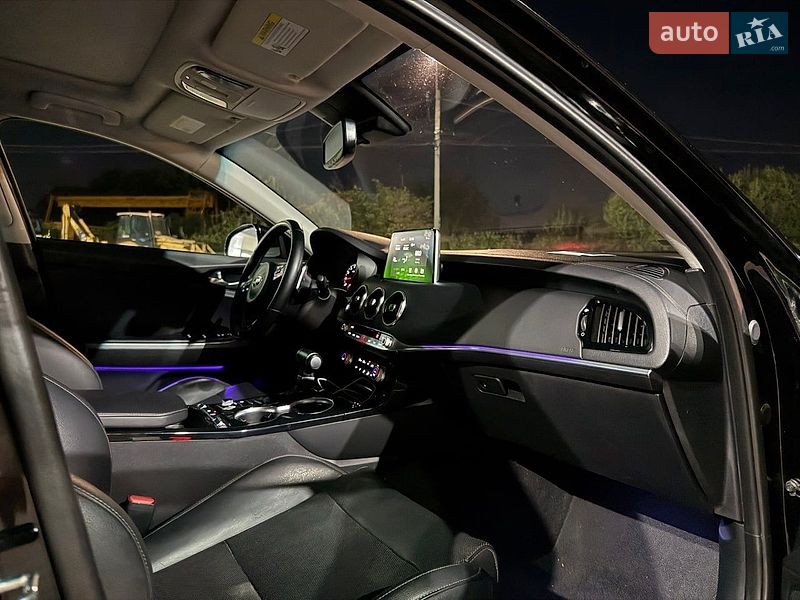 Фастбэк Kia Stinger 2019 в Черноморске