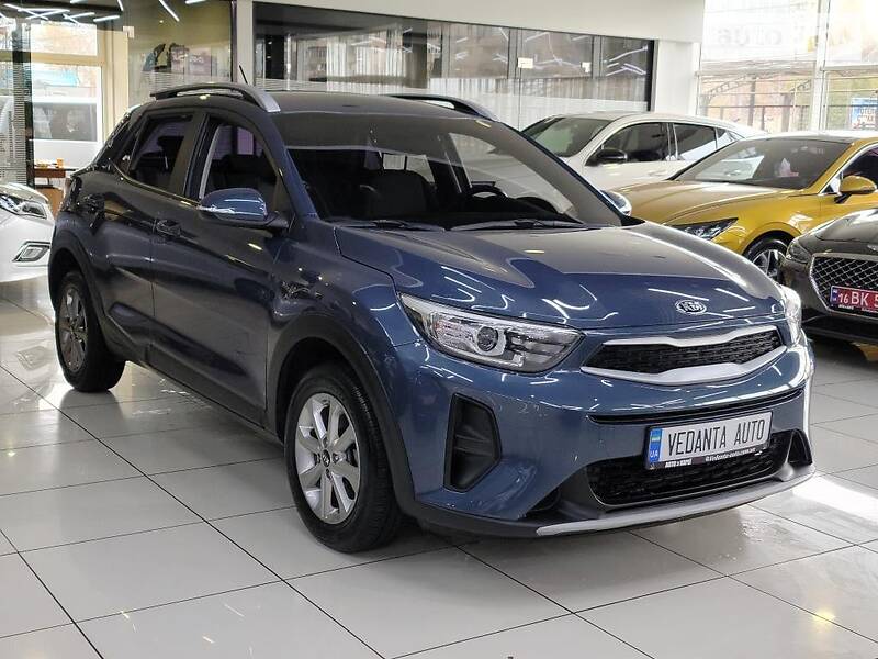 Позашляховик / Кросовер Kia Stonic 2017 в Києві