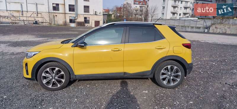 Внедорожник / Кроссовер Kia Stonic 2020 в Чернигове