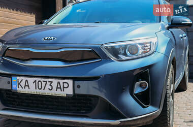 Позашляховик / Кросовер Kia Stonic 2020 в 