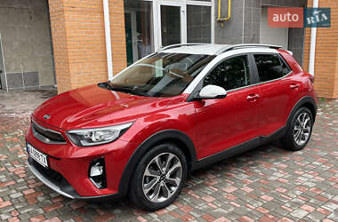 Внедорожник / Кроссовер Kia Stonic 2019 в Киеве