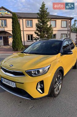 Позашляховик / Кросовер Kia Stonic 2020 в Києві
