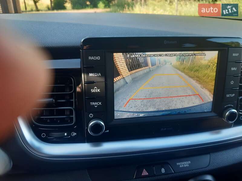 Позашляховик / Кросовер Kia Stonic 2017 в Львові