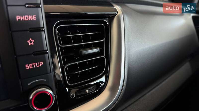Позашляховик / Кросовер Kia Stonic 2018 в Ужгороді