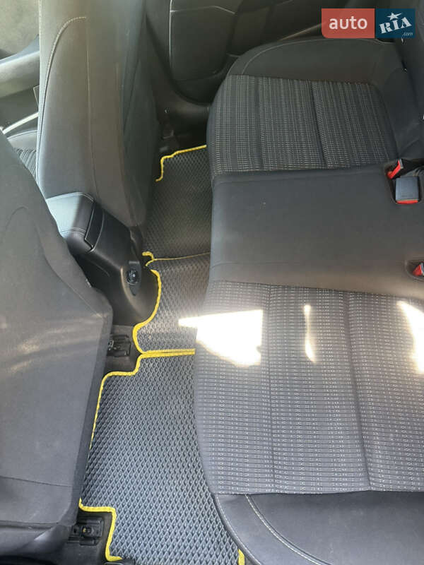 Позашляховик / Кросовер Kia Stonic 2018 в Конотопі