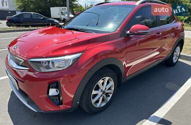 Позашляховик / Кросовер Kia Stonic 2020 в Києві