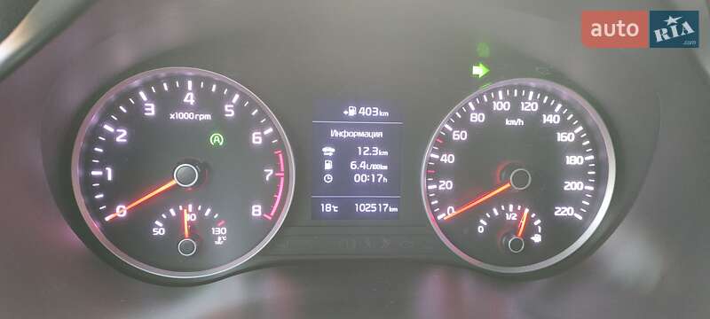 Внедорожник / Кроссовер Kia Stonic 2018 в Харькове