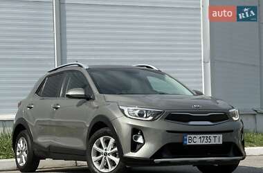 Внедорожник / Кроссовер Kia Stonic 2019 в Львове