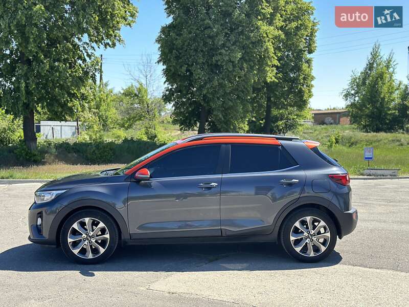 Позашляховик / Кросовер Kia Stonic 2020 в Лебедині