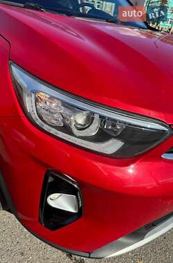 Позашляховик / Кросовер Kia Stonic 2020 в Києві